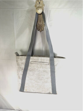 Thirty One bag Canvas Tote small grey cream new small zip top new